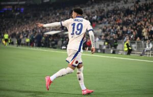 Jadon Sancho Gagal Gabung Chelsea, MU Terima Denda £5 Juta