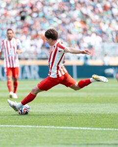 Julian Álvarez Alami Musim Pertama Tanpa Trofi!