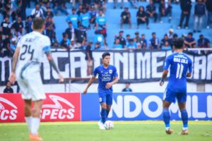 Dewa United Caplok Eks Malut United, Lini Belakang Semakin Solid