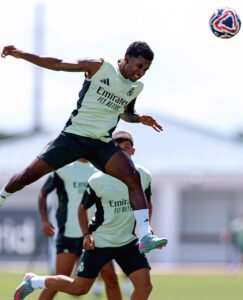 Rodrygo Diambang Pintu Keluar, Real Madrid Terbelah!