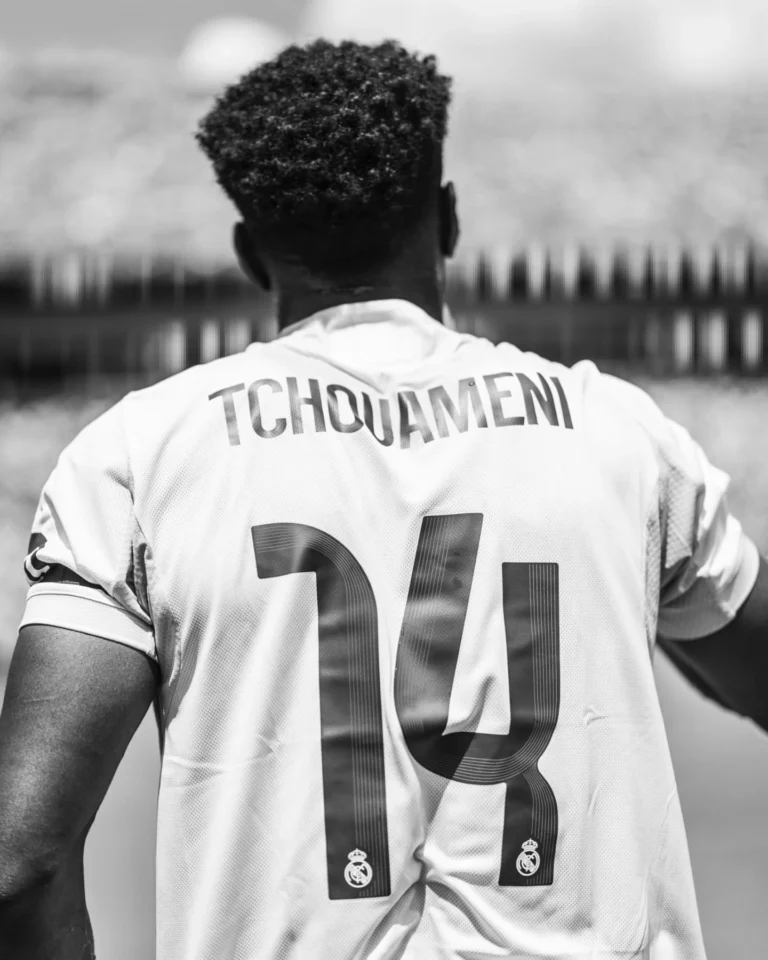 Manchester United Incar Tchouaméni, Madrid Tegas Menolak