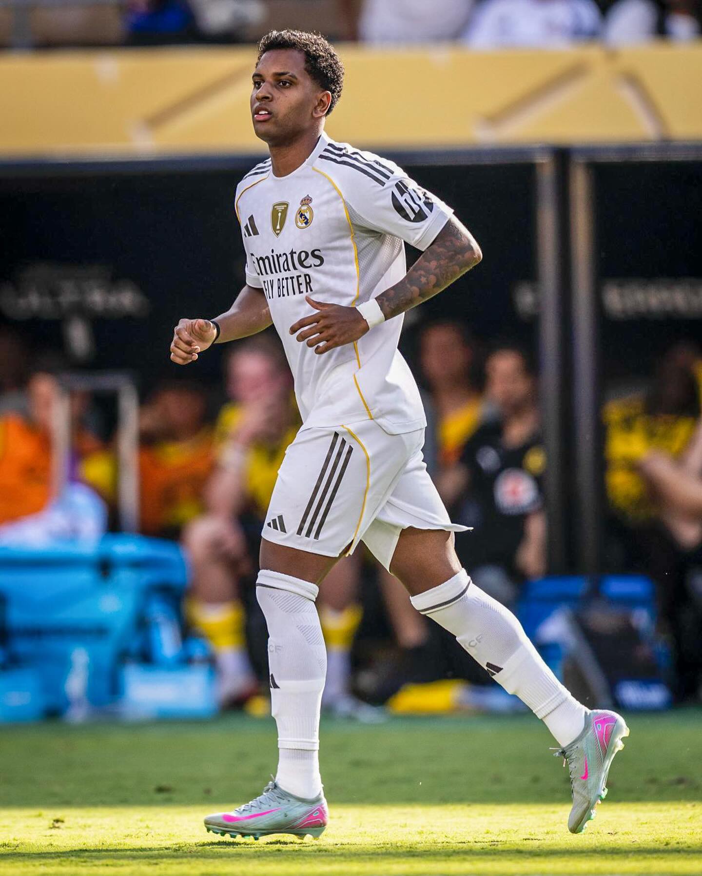 Liverpool Siapkan Kuartet Maut: Ekitike Resmi, Rodrygo Jadi Target!