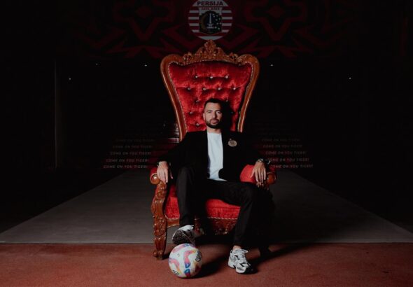 Resmi: Persija Jakarta Kontrak Jordi Amat Selama Dua Tahun