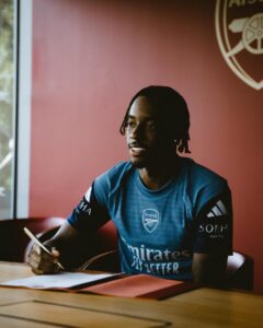 Transfer Mengejutkan! Noni Madueke Resmi Gabung Arsenal