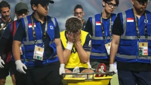 Oxford Permalukan Arema, Tapi Cedera Romeny Jadi Sorotan