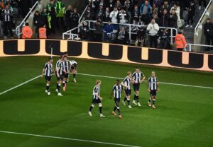
Liverpool Tawarkan £120 Juta, Newcastle Bilang Tidak untuk Isak!
